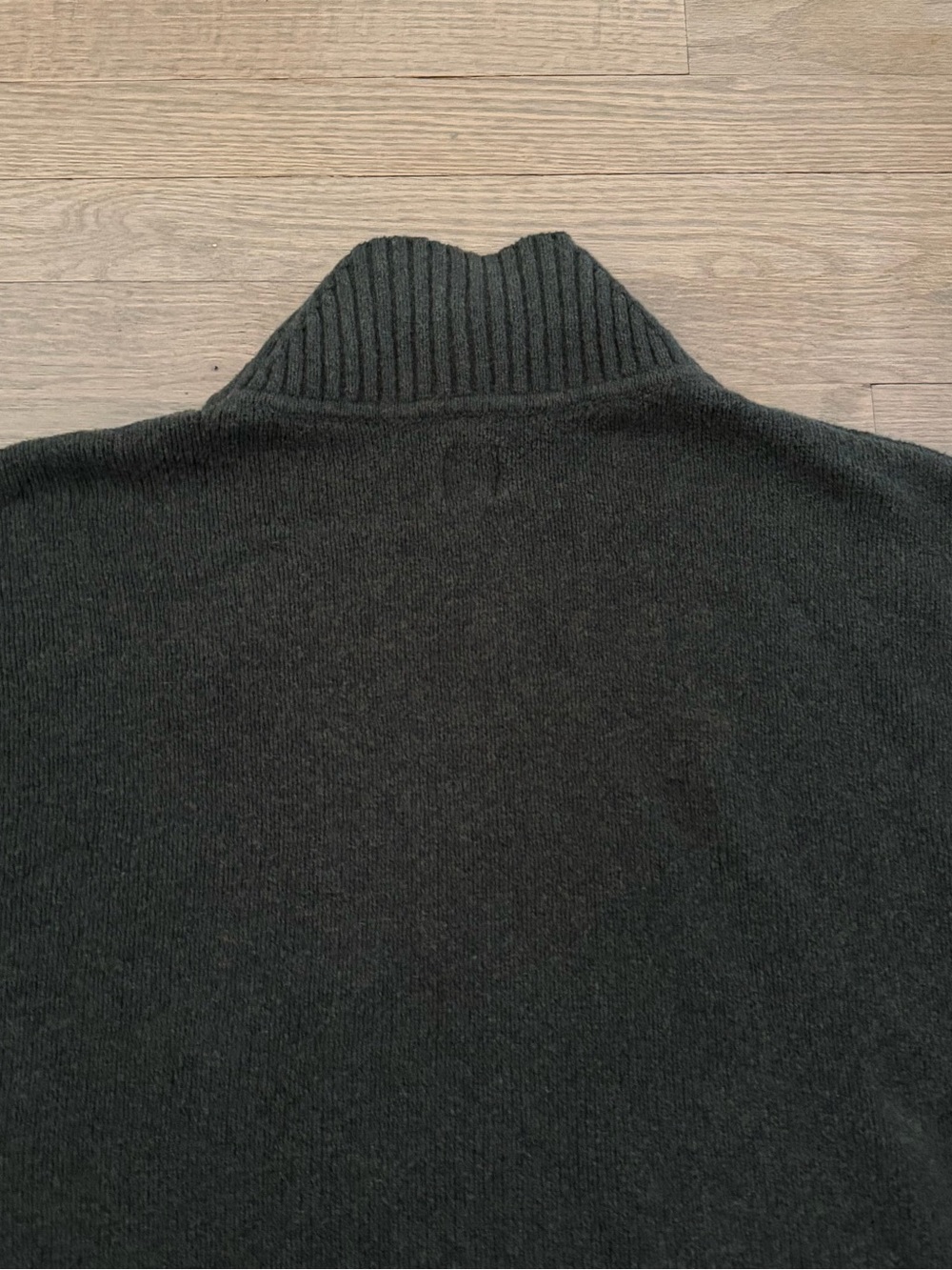 Gap Olive Green CashSoft Mockneck Sweater size medium - Picture 6 of 7